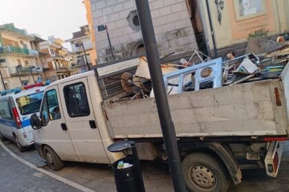 Autocarro rubato a Casalnuovo