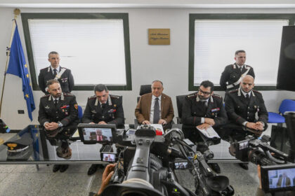 La conferenza stampa del procuratore capo di Napoli, Nicola Gratteri